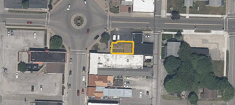6 Main St