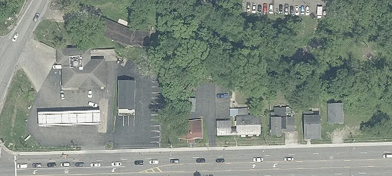 7646 Main St