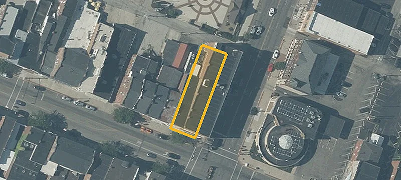 102 Main St