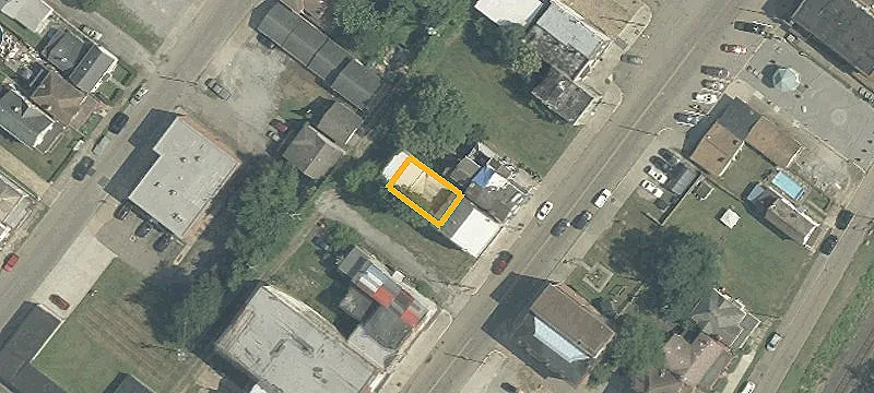 427 Main St