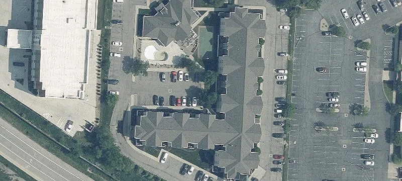 115 Hutchinson Ave