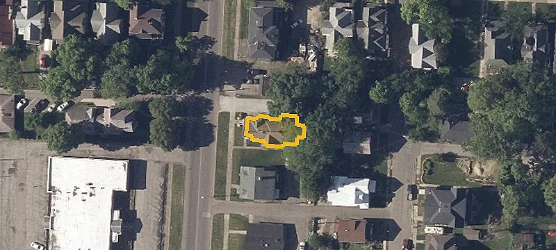 105 Sturges Ave