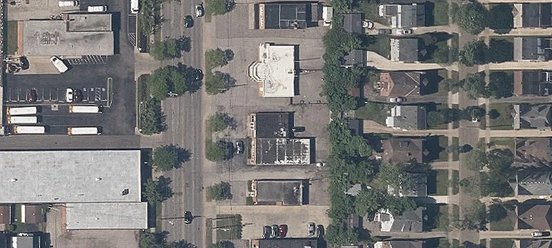 3657 Lee Rd