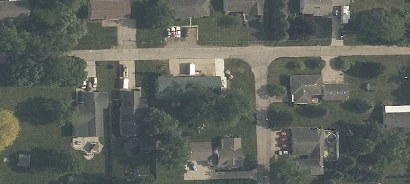 320 Landon Ln