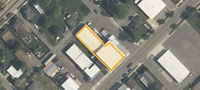 327 Main St