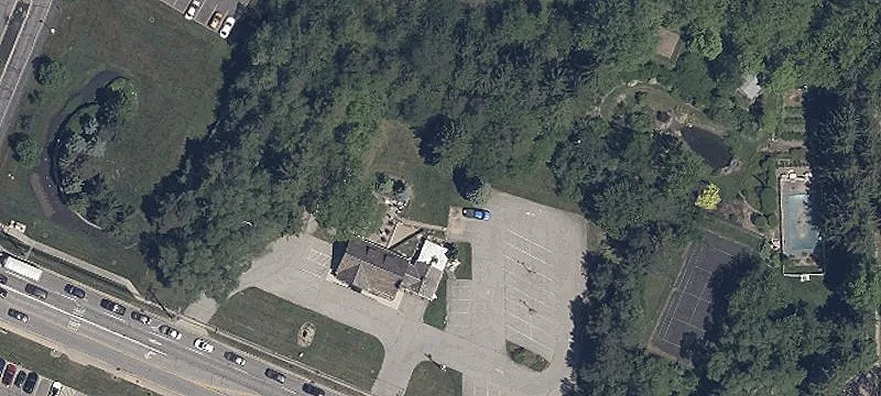 35800 Detroit Rd