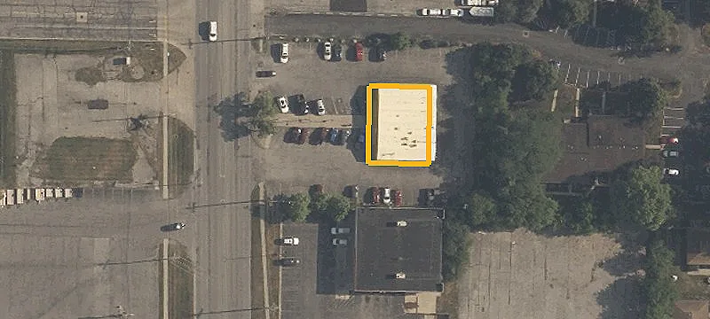 1021 Main St