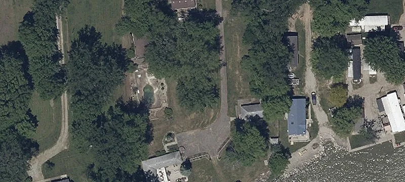 6426 Bayshore Rd