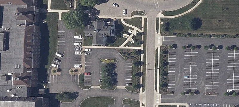 2 Park Cir