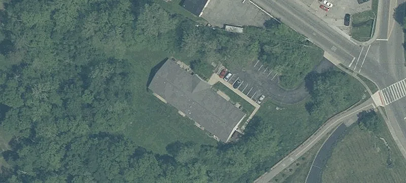 713 Deerfield Rd
