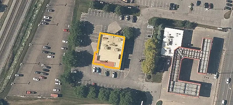 175 Howe Ave