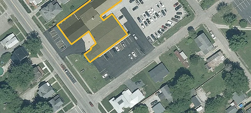136 College Ave