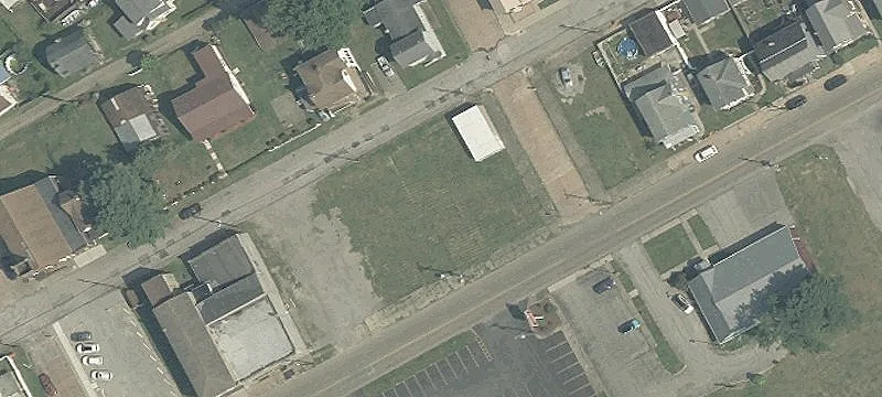 1307 Main St