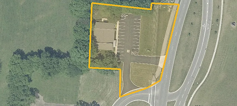 221 Hamilton Rd