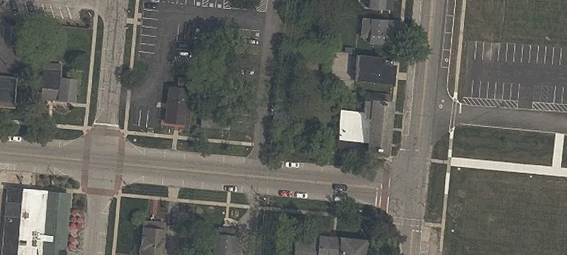 112 Farnsworth Rd
