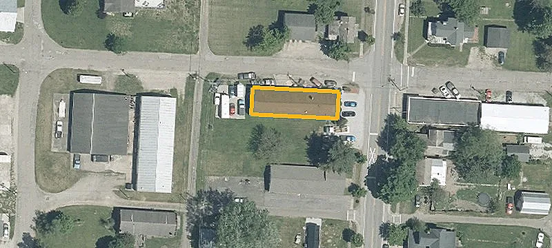 621 Main St