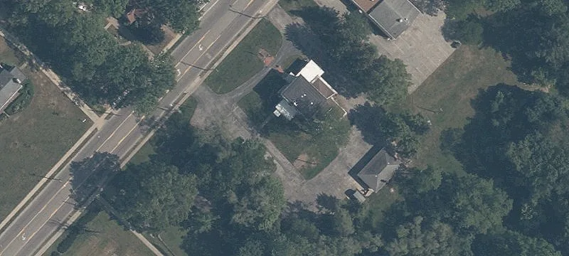 1009 Mentor Ave