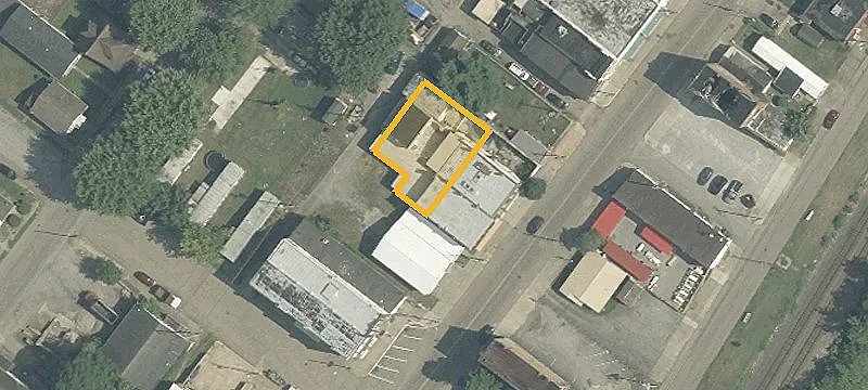 351 Main St