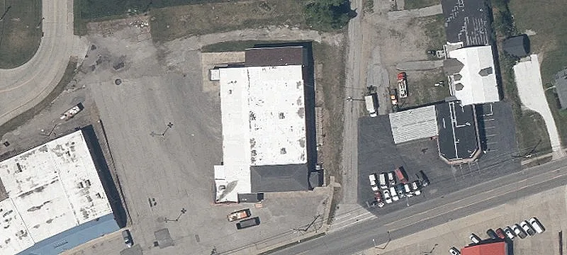 711 Main St