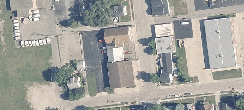 11 Walnut St
