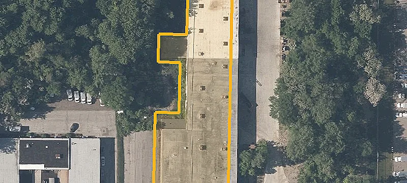 1981 Aurora Rd