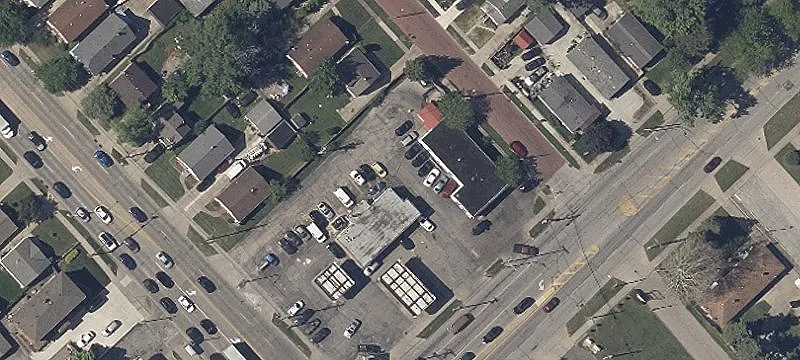 11618 Bellaire Rd