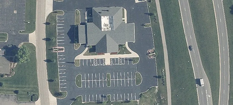 10051 Brewster Ln
