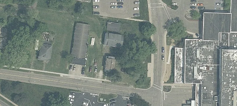 627 Iron Ave