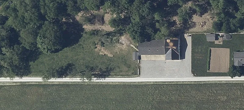 670 Swinehart Rd