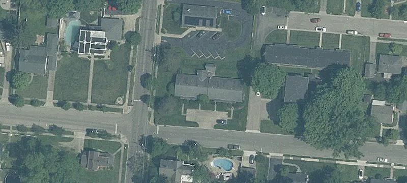 500 Warren St