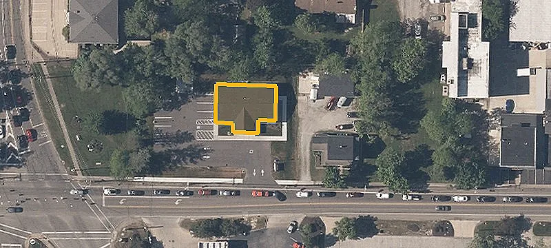 13 Aurora Rd