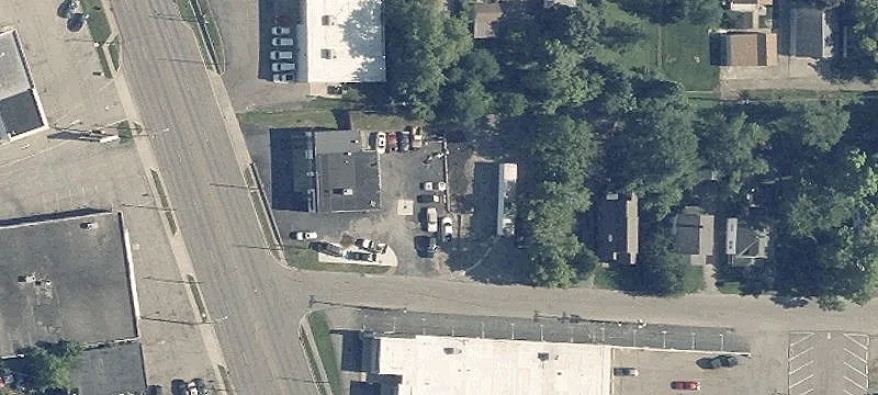 3931 Salem Ave
