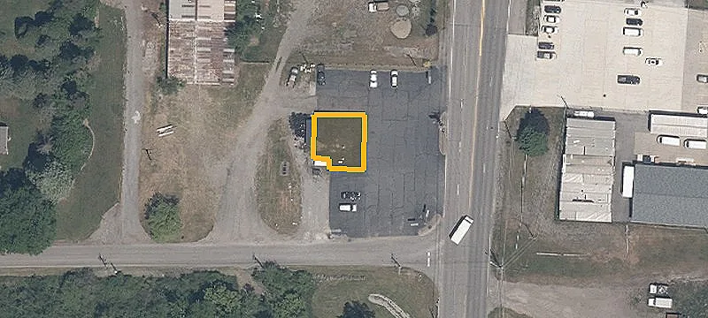 1200 Main St