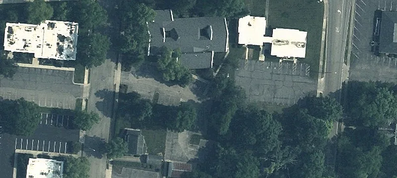 1911 High St