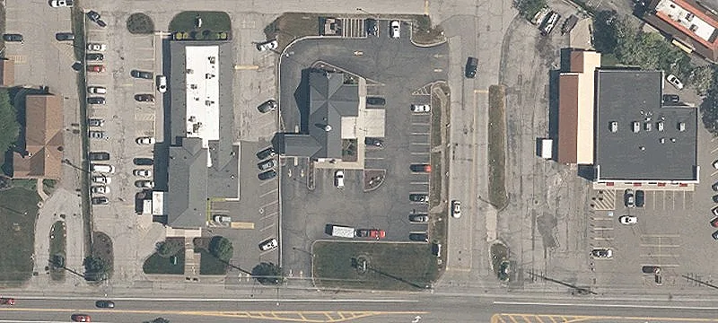 8450 Mayfield Rd