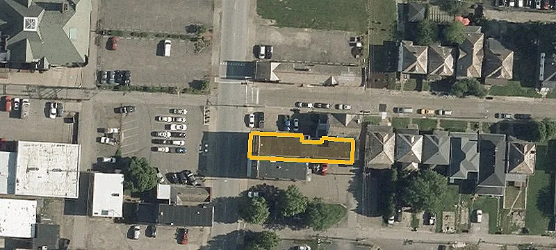 28 7th St