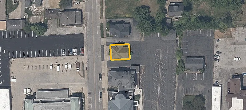 244 Seneca NE Ave