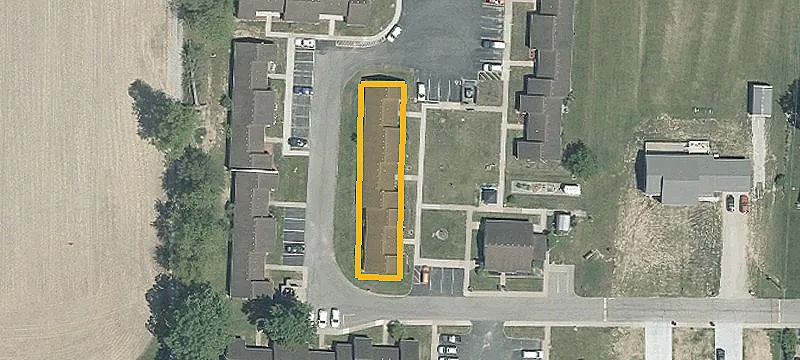 301 Kellner Ave