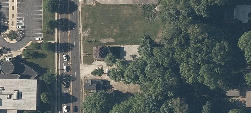 3537 Darrow Rd
