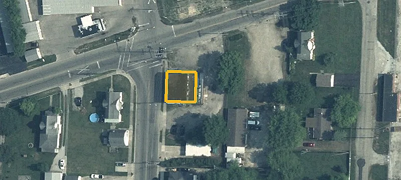 1128 Burnett Rd