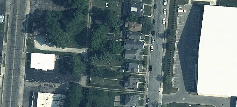 1109 Lowry Ave