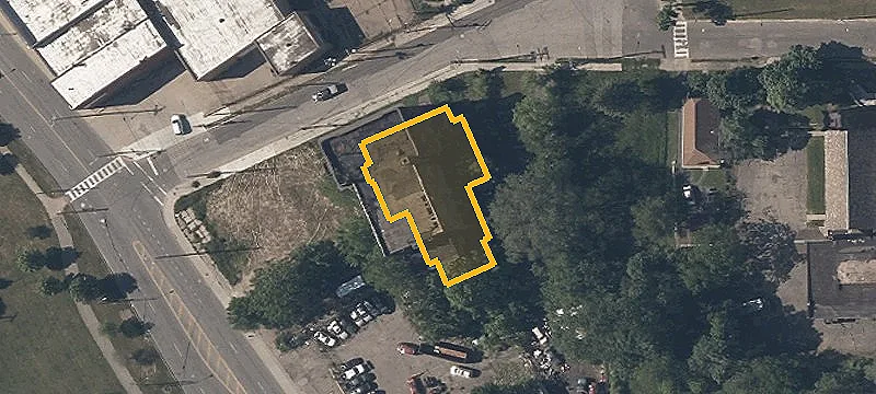 8910 Miles Park Ave