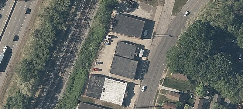1524 Main St