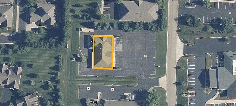 10034 Brewster Ln