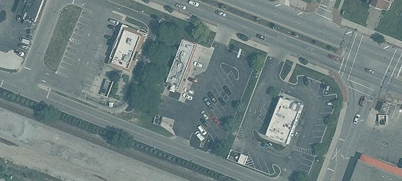 829 High St