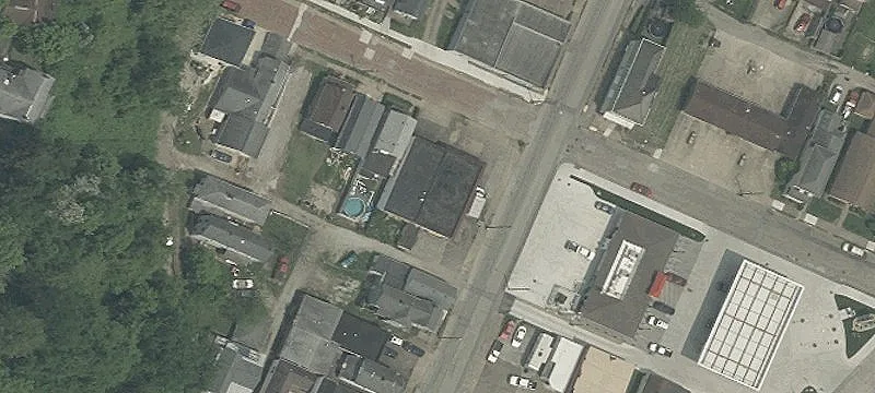 1401 Zane Hwy