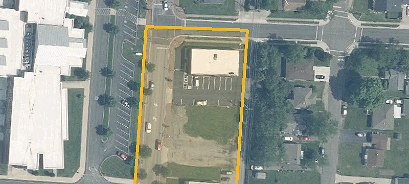 678 Yearling Rd