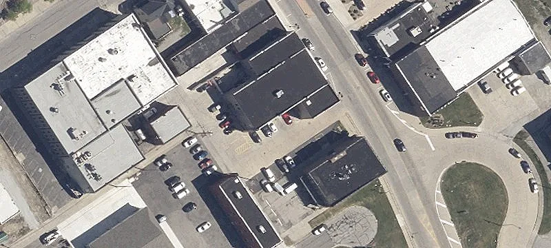 936 Broadway