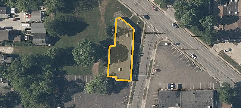 450 Portage Trl