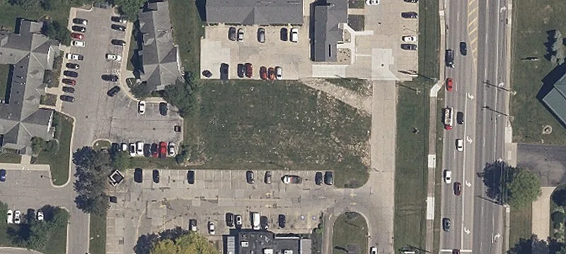 612 Leavitt Rd